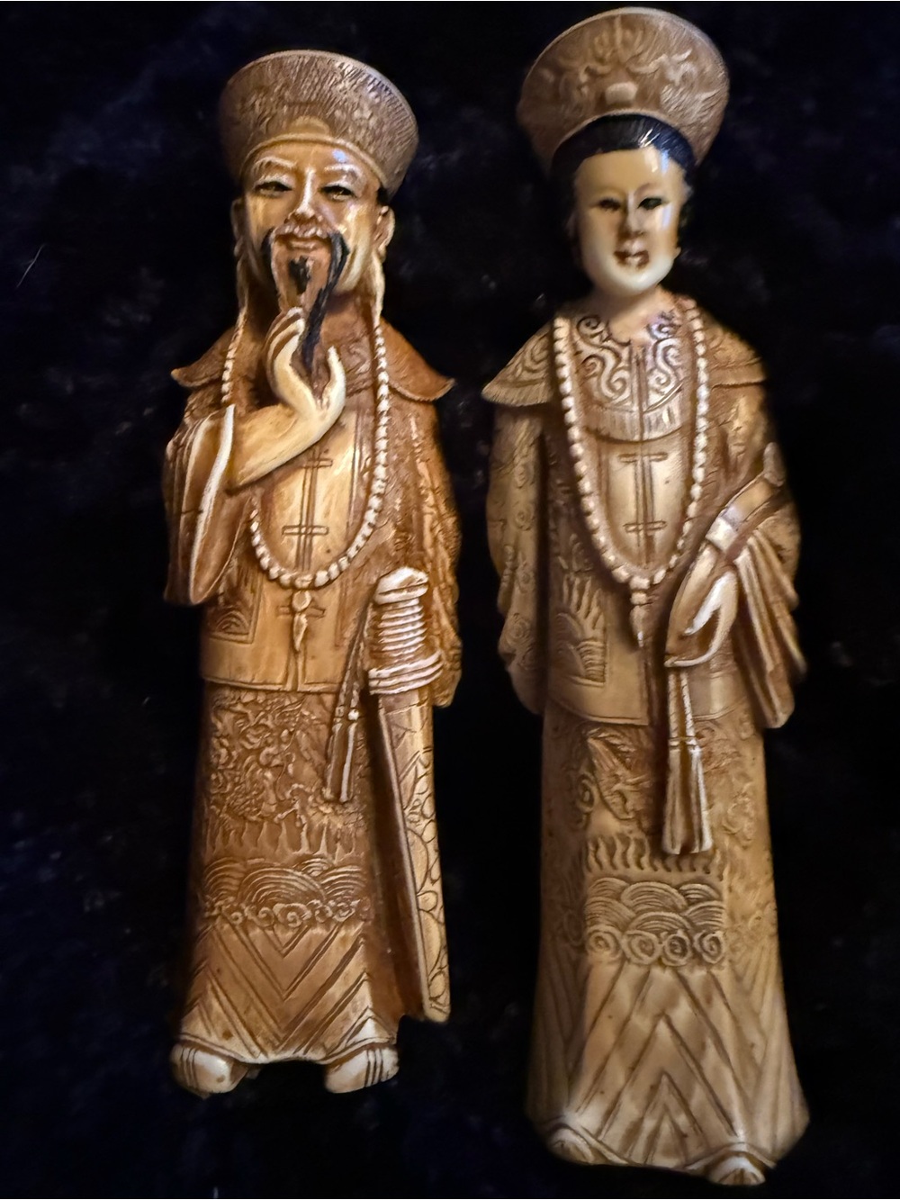 Antique-Style Gold Resin Chinese Couple Figurines - Home Art